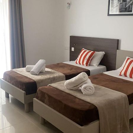Sir William Strand Apartamento Gzira Exterior foto
