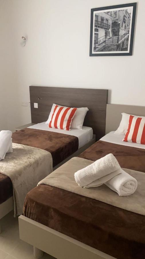 Sir William Strand Apartamento Gzira Exterior foto
