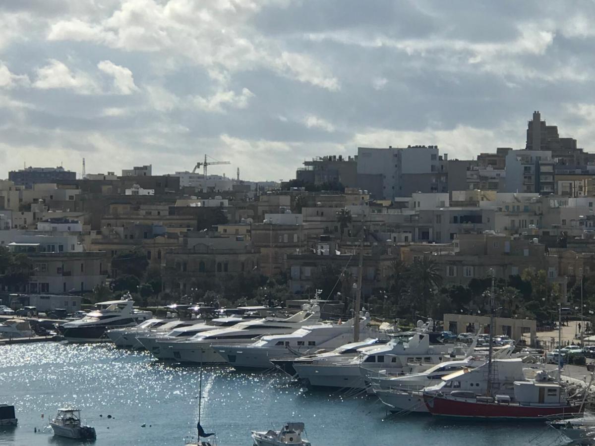Sir William Strand Apartamento Gzira Exterior foto