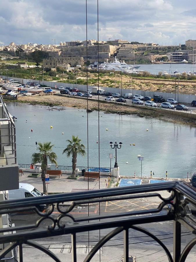 Sir William Strand Apartamento Gzira Exterior foto